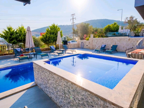  gece  -  Kasım
  | Kalkan Kızıltaş'ta Deniz Manzaralı, Jakuzili Lüks 10 Kişilik Villa